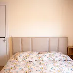 Apartmán Centre Lions Gate 4 *