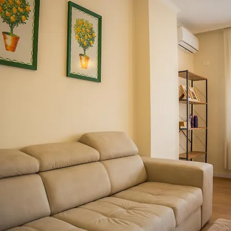 Appartement Centre Lions Gate 4 Tirana