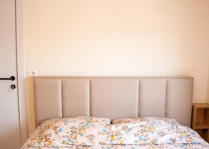 Apartment Centre Lions Gate 4 *